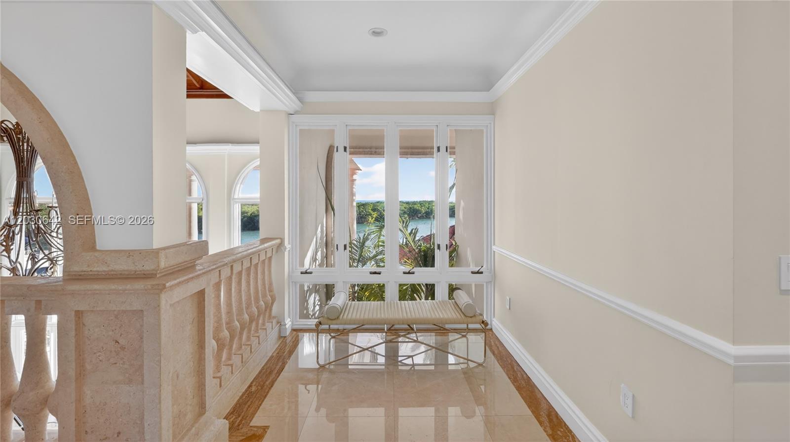 260 Cape Florida Dr Key Biscayne, FL 33149