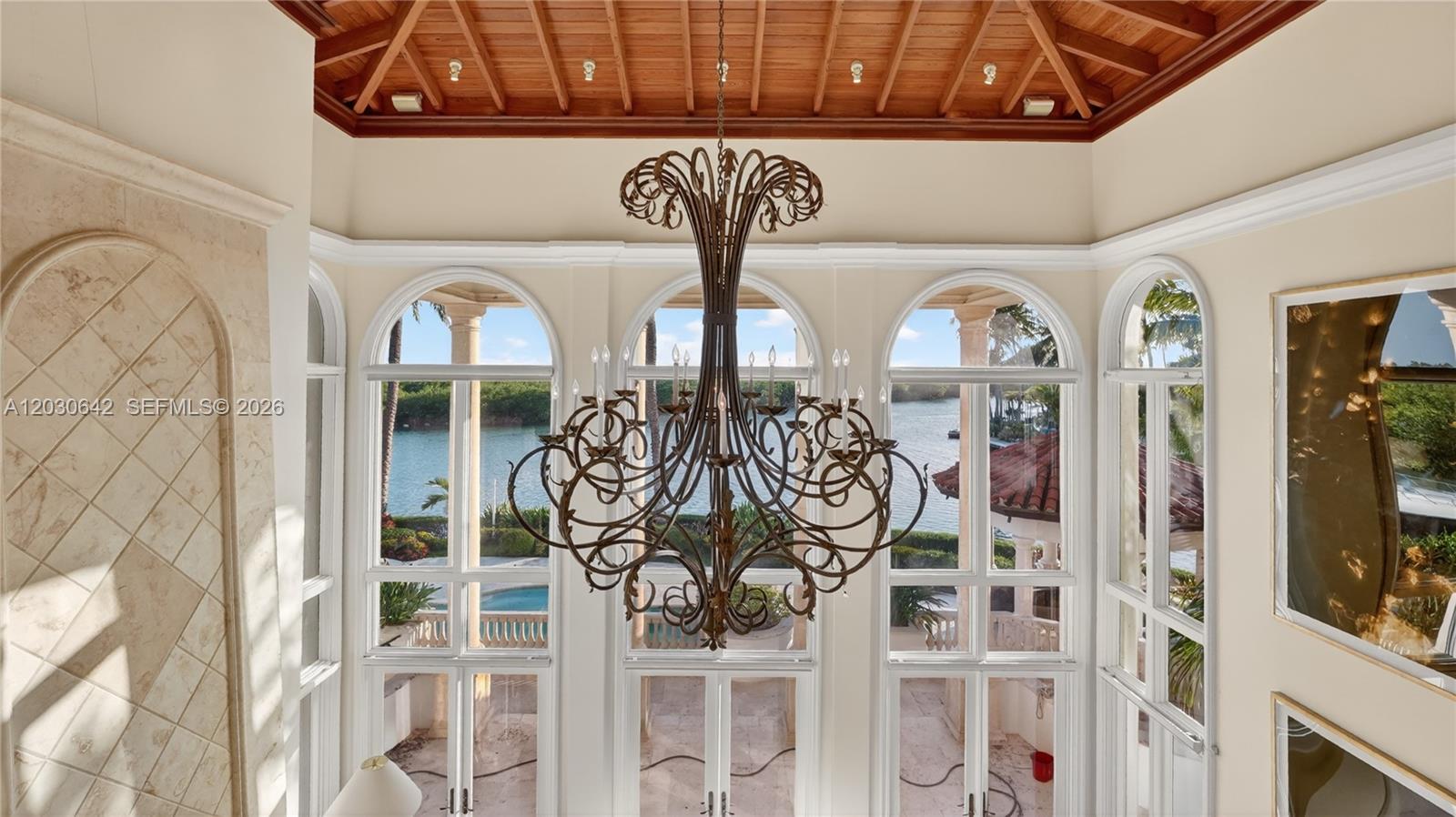 260 Cape Florida Dr Key Biscayne, FL 33149
