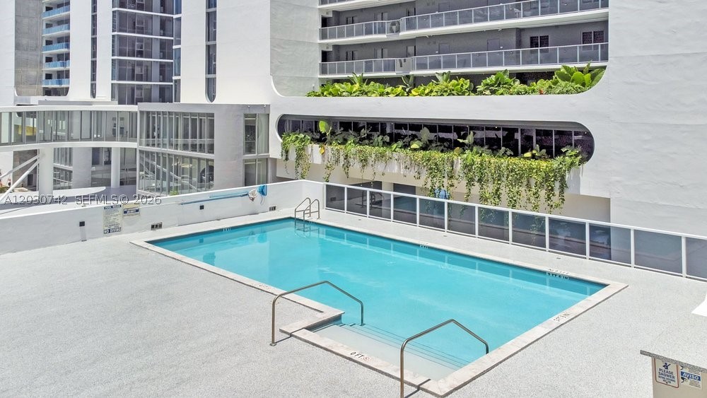 image 23 Biscayne Bay18