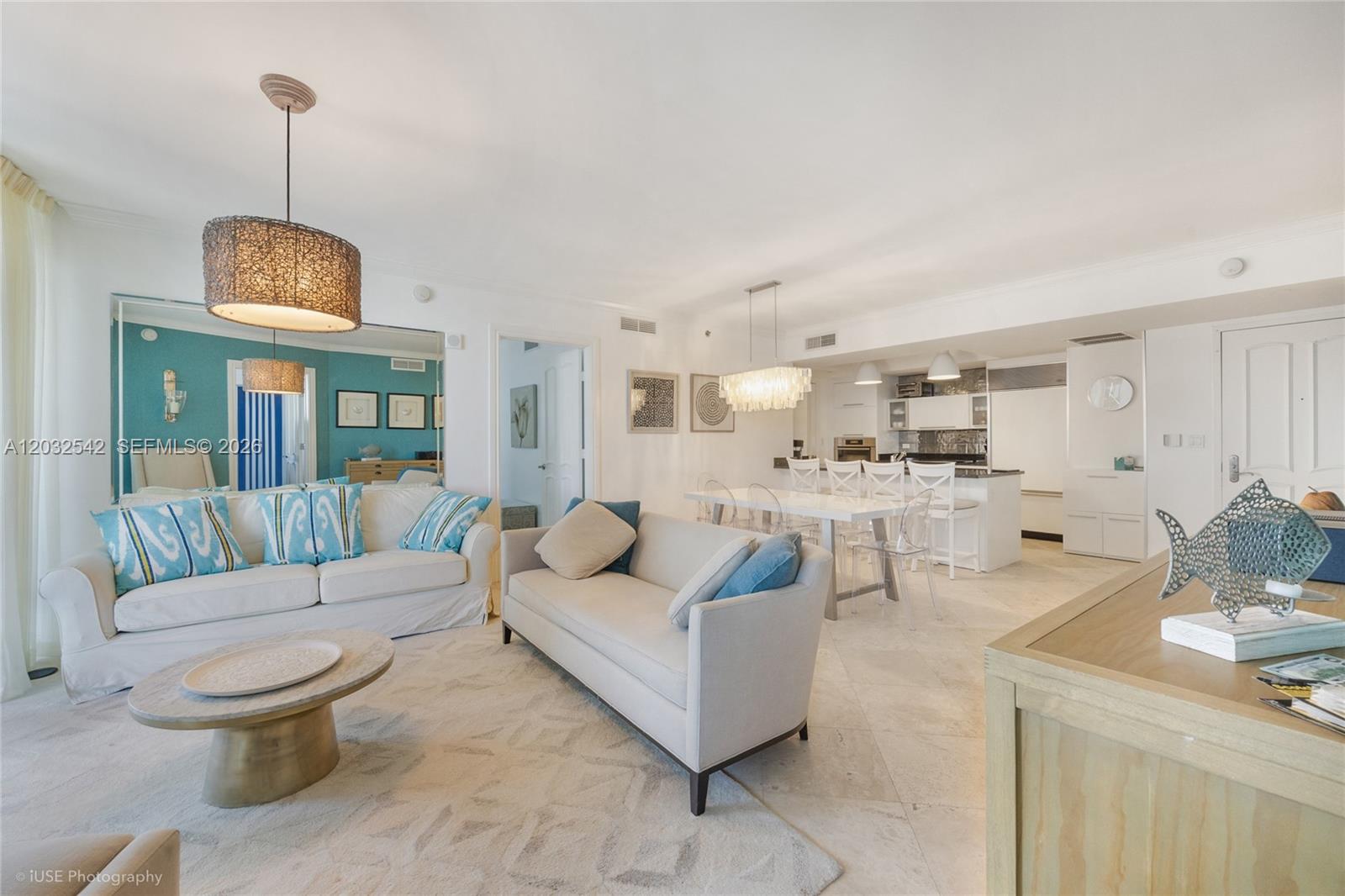 17201 Collins Ave# Den #1203 Sunny Isles Beach, FL 33160