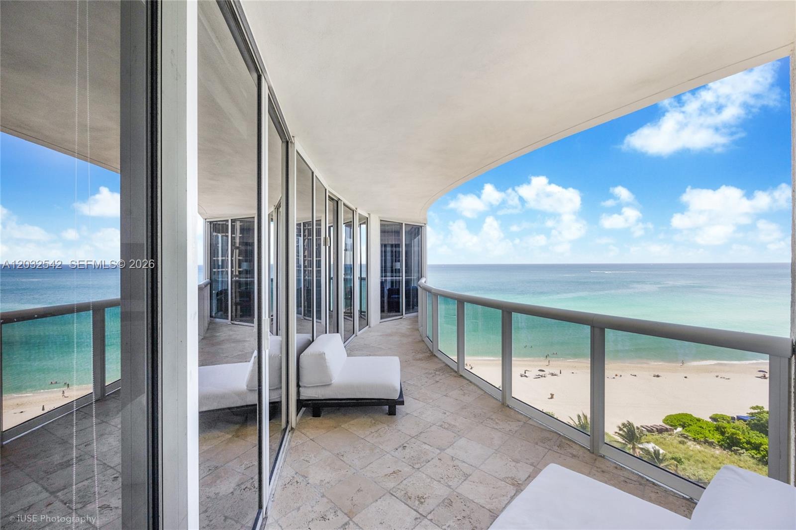 17201 Collins Ave# Den #1203 Sunny Isles Beach, FL 33160