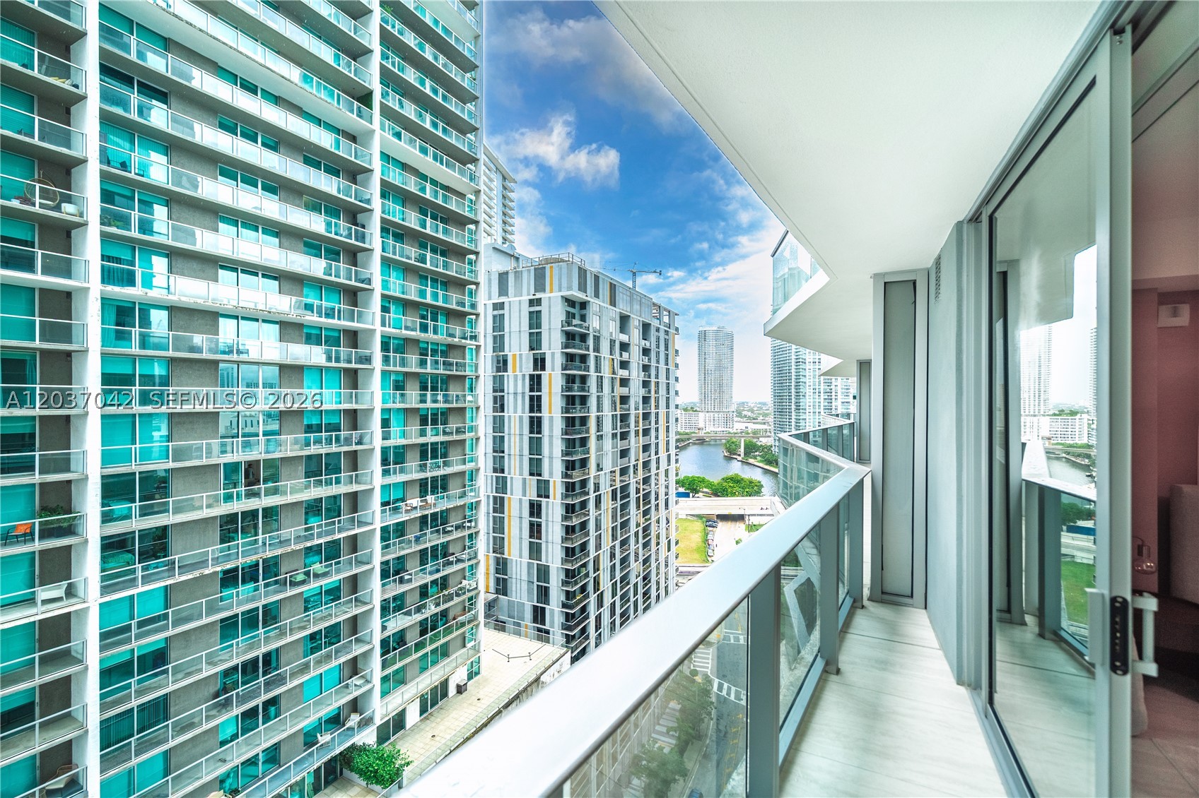 image Viceroy Brickell Residences36