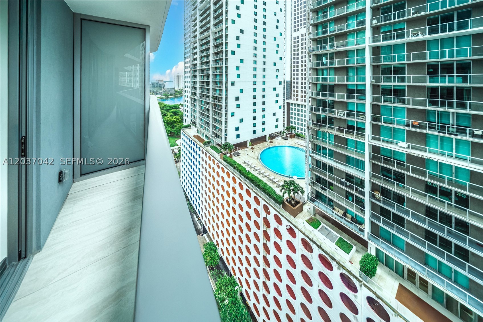 image Viceroy Brickell Residences37