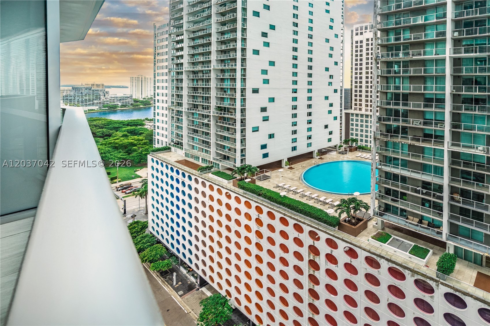image Viceroy Brickell Residences38