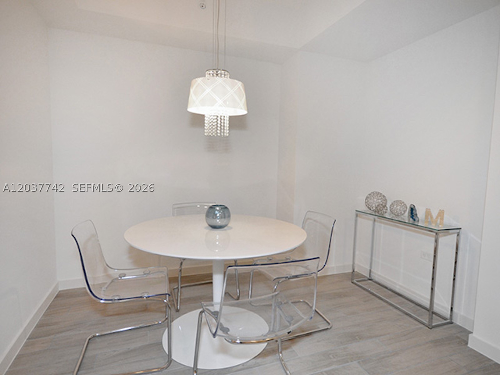 image Nine at Mary Brickell Village2