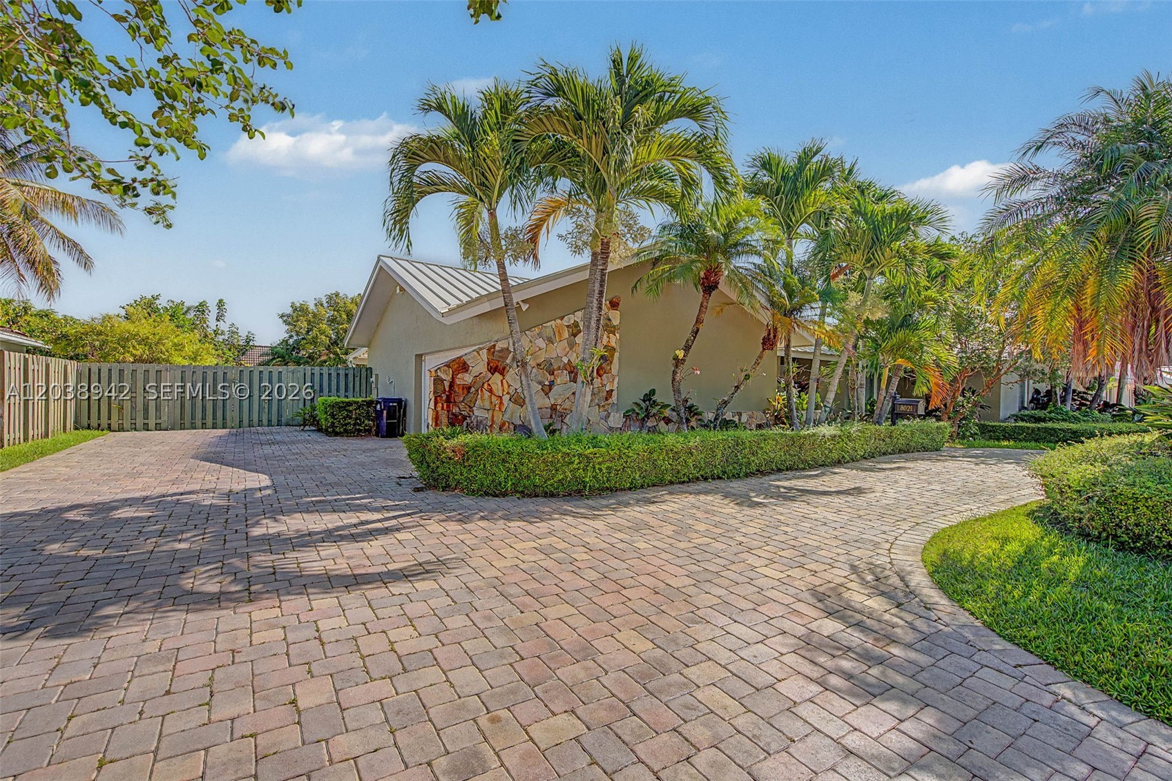8021 SW 162nd St Palmetto Bay, FL 33157