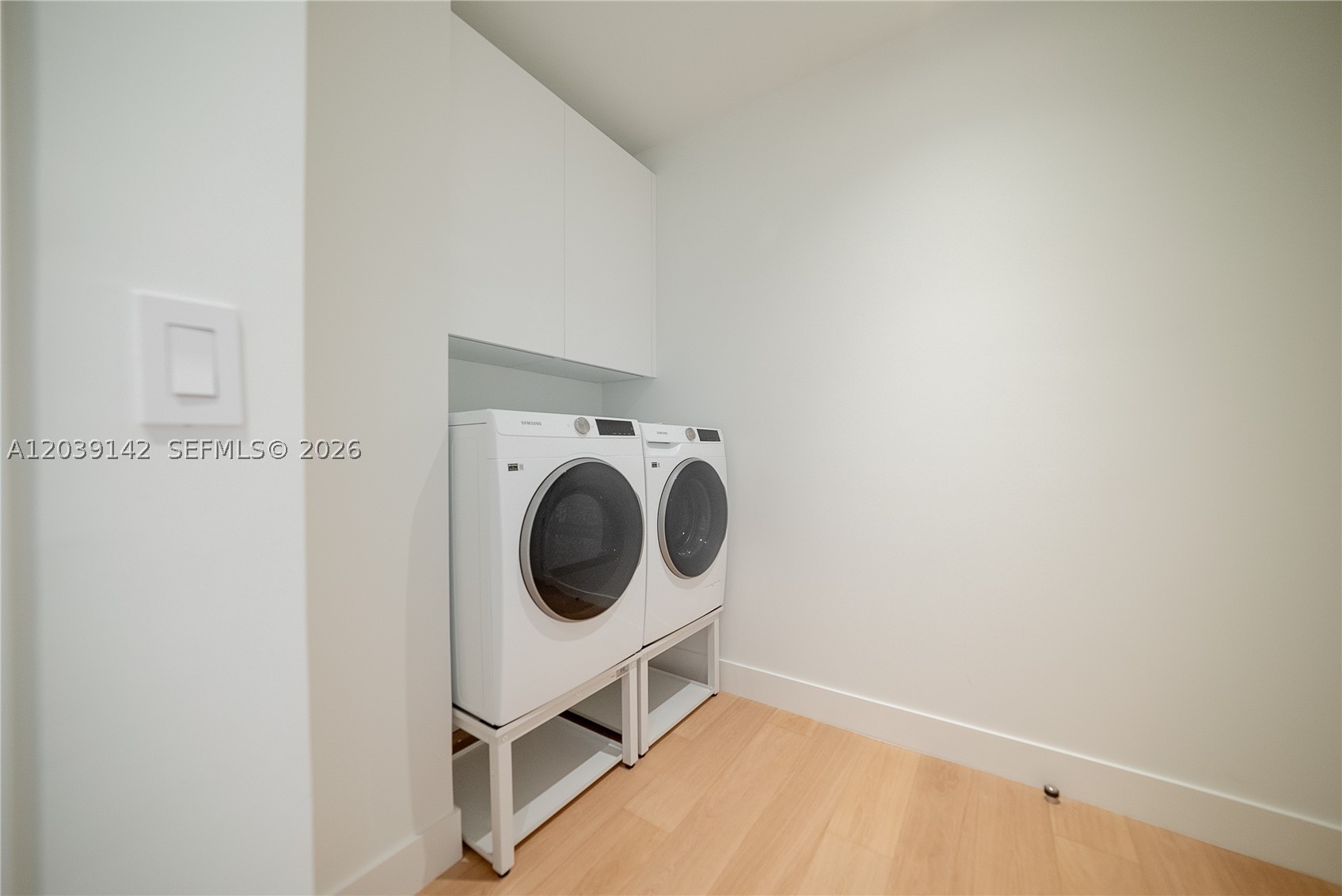175 SE 25th Rd #702 Miami, FL 33129