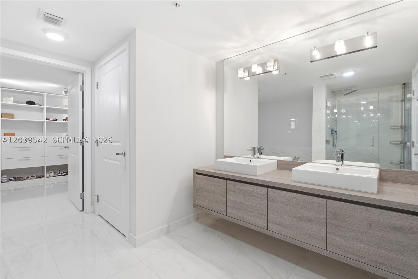 400 Sunny Isles Blvd #1817 Sunny Isles Beach, FL 33160