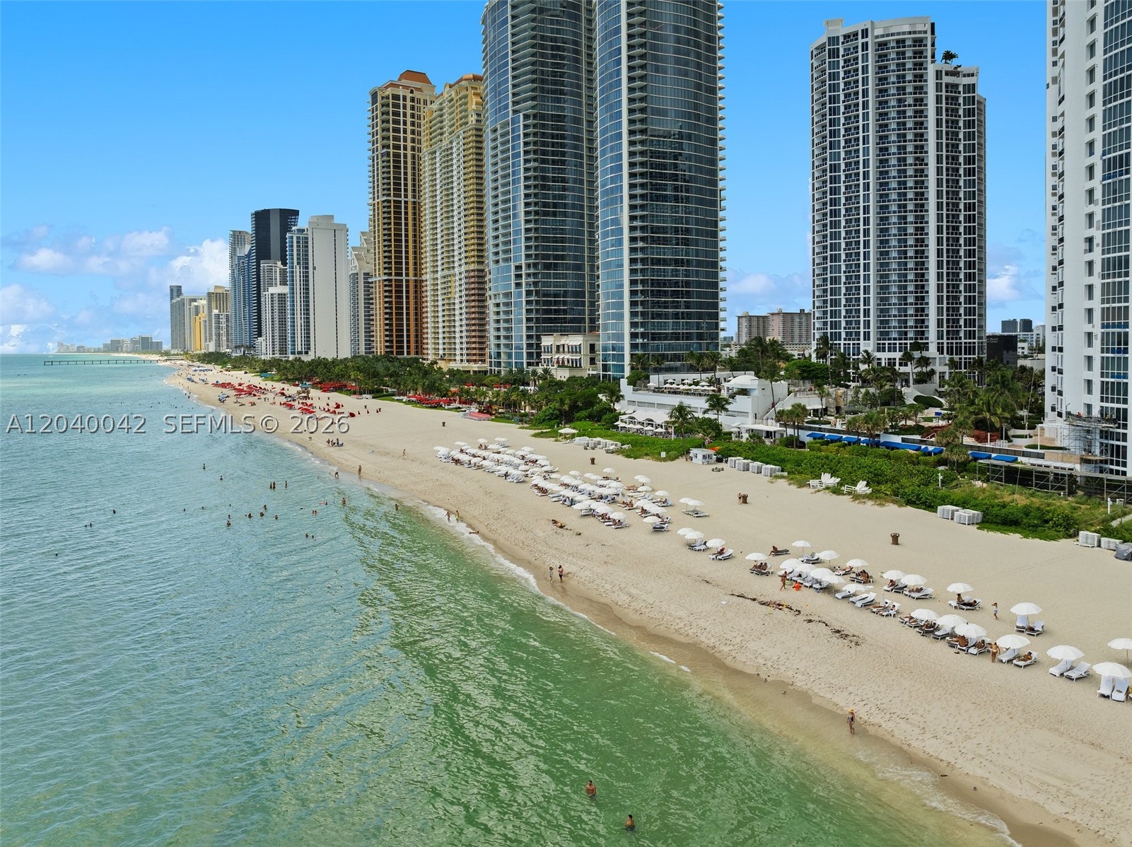 image Trump Royale35