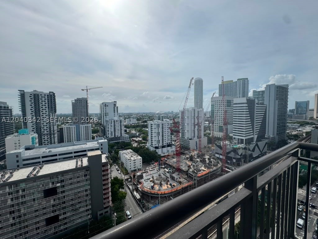 image Nine at Mary Brickell Village0