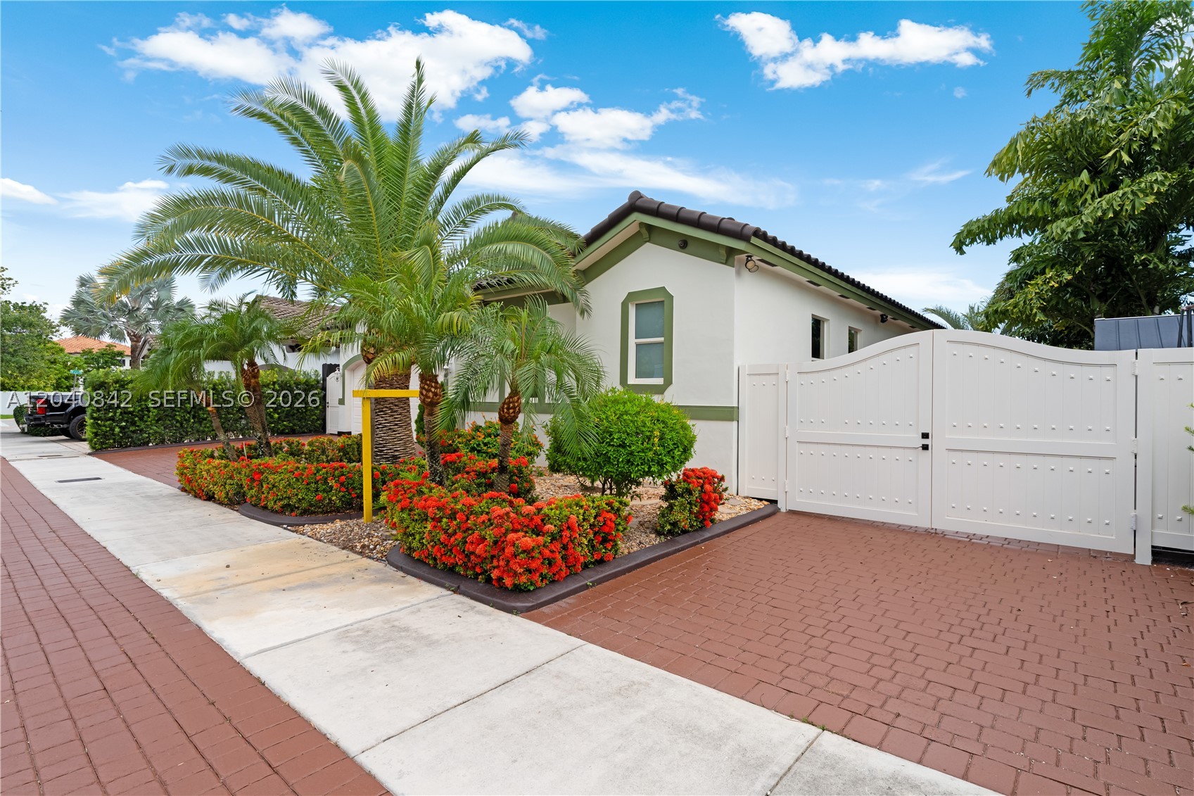 2351 SW 145th Ave Miami, FL 33175