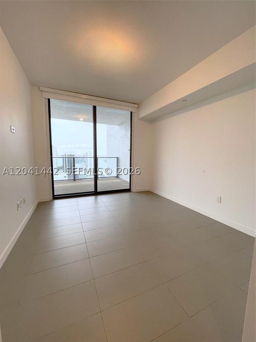 image Canvas9