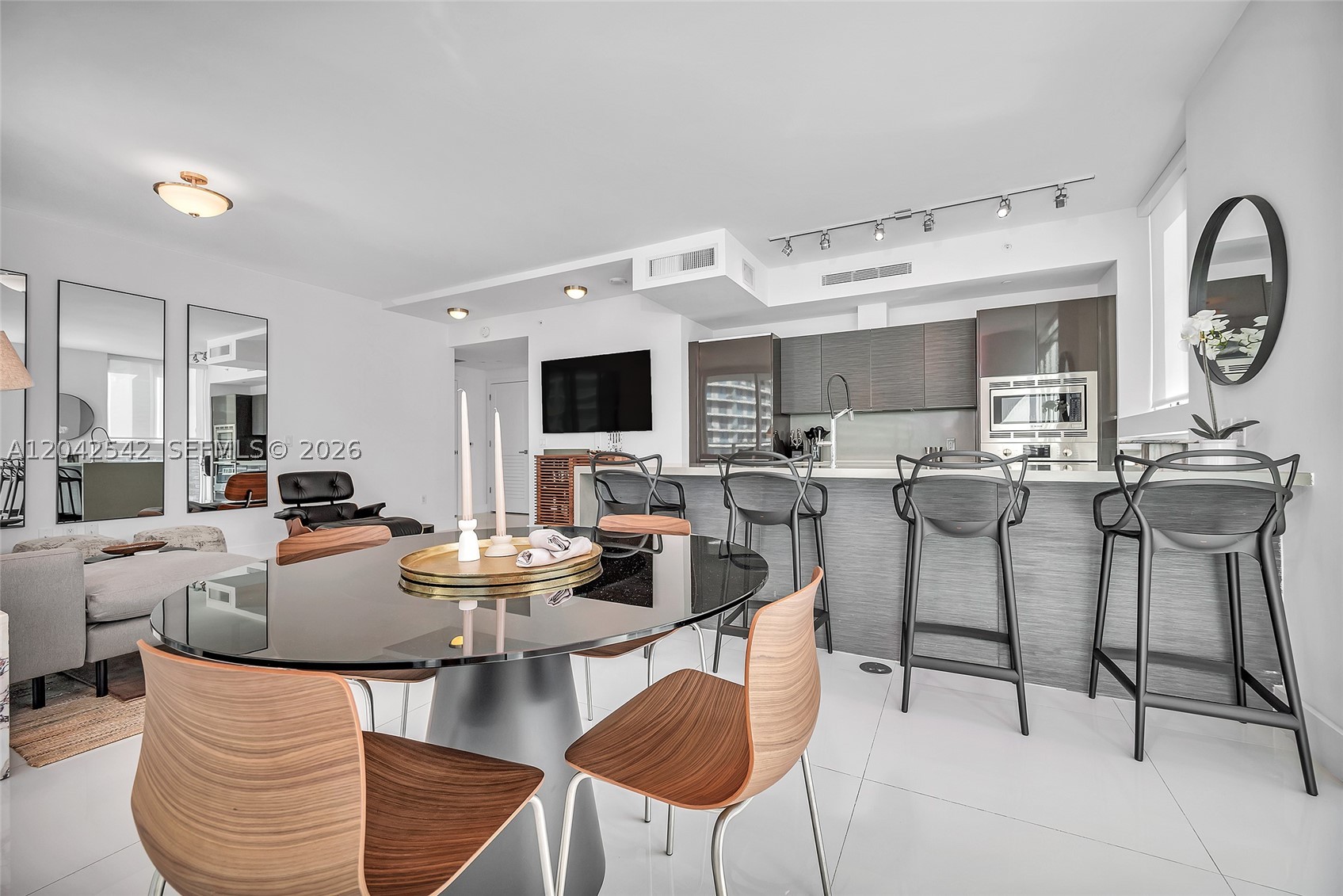 image The Bond on Brickell5