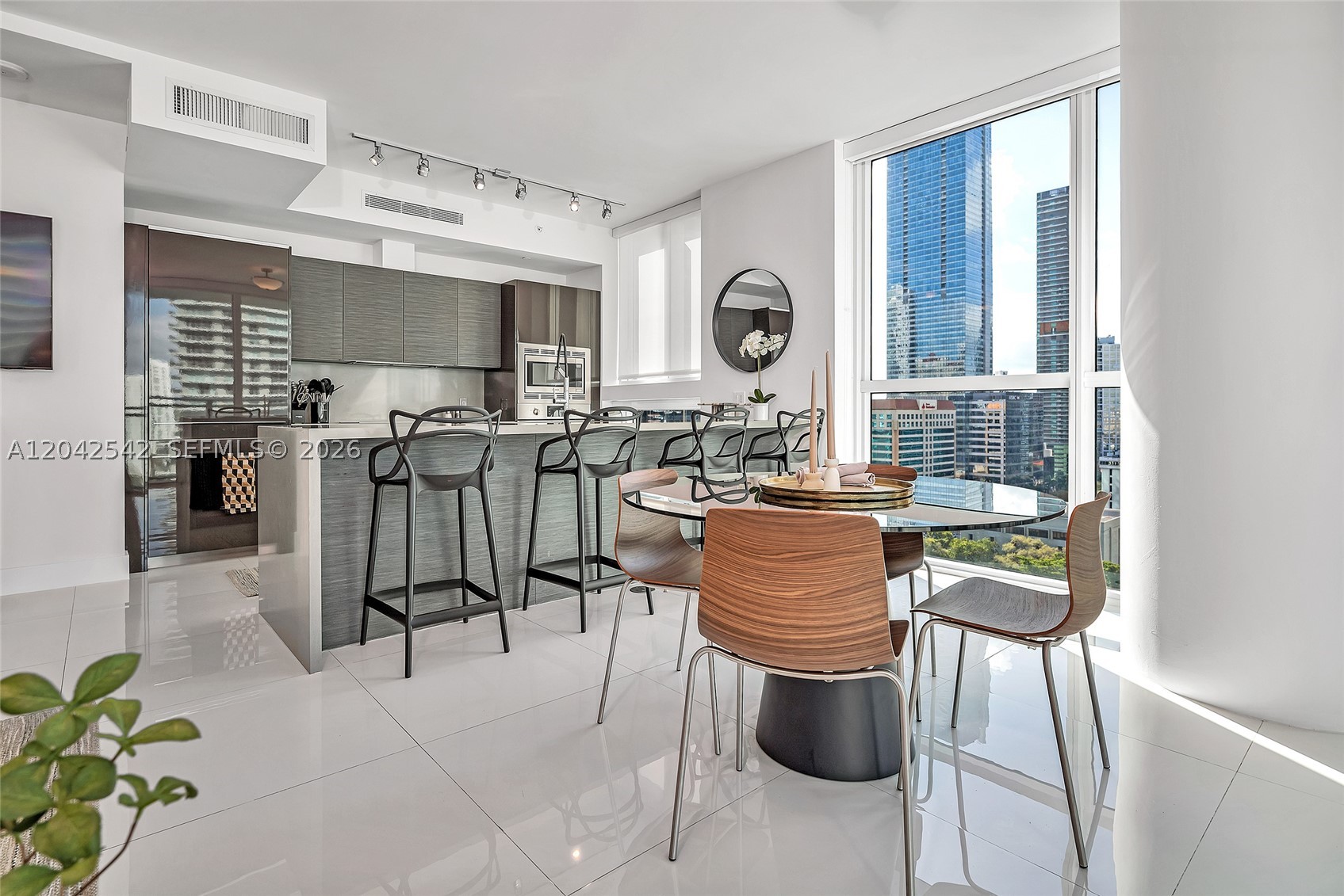 image The Bond on Brickell6