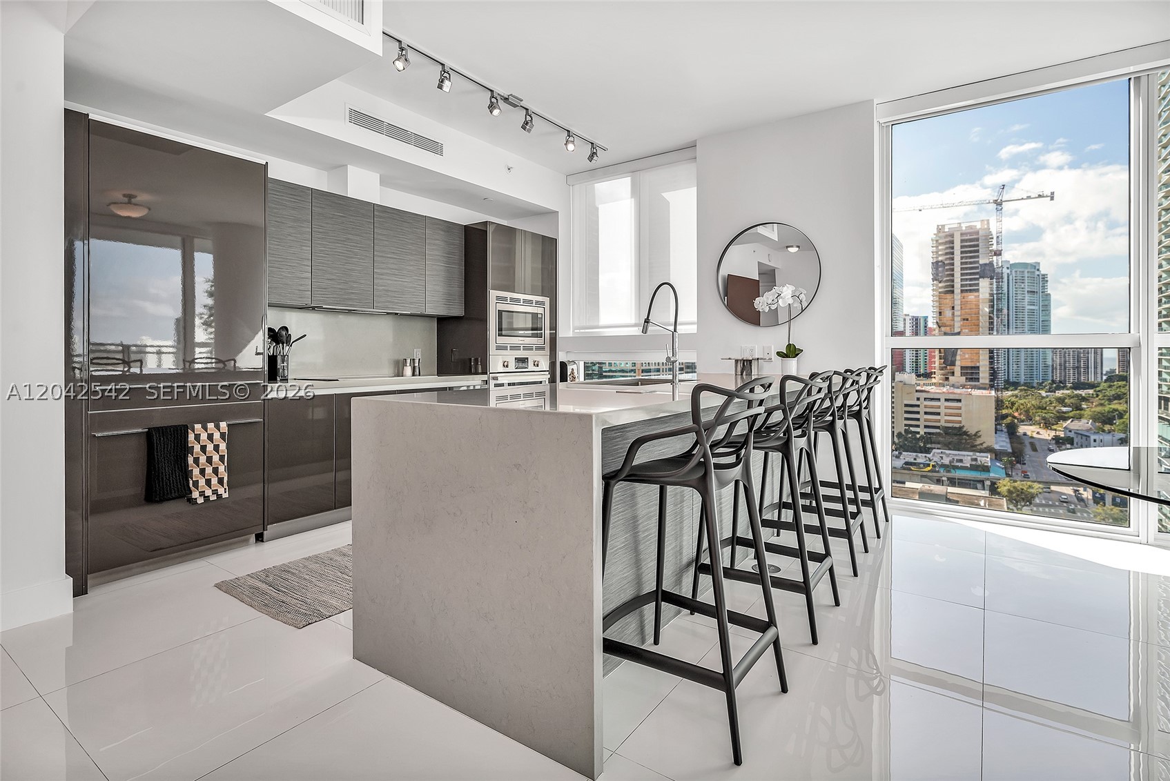 image The Bond on Brickell7