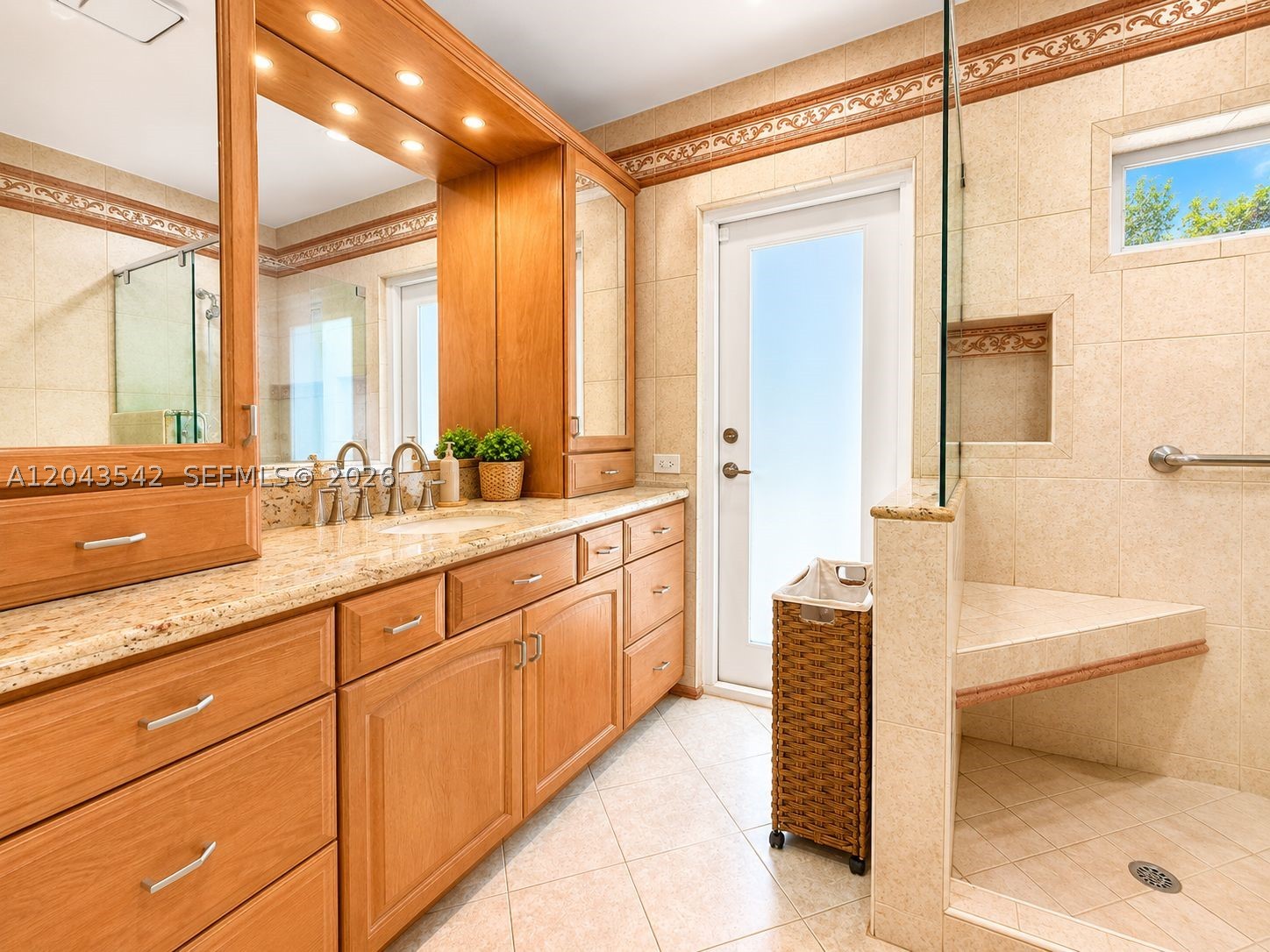 8481 SW 144th St Palmetto Bay, FL 33158