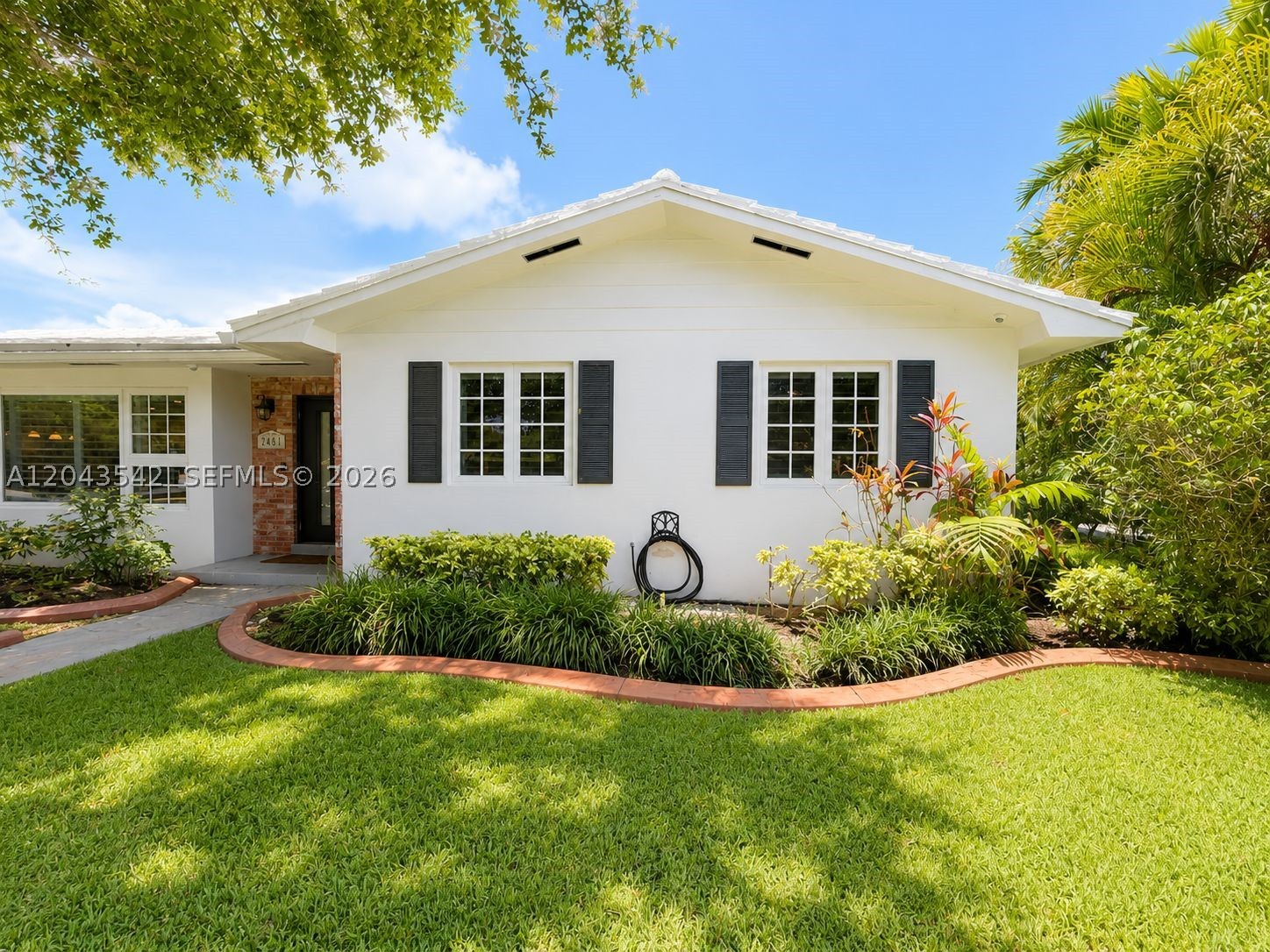 8481 SW 144th St Palmetto Bay, FL 33158