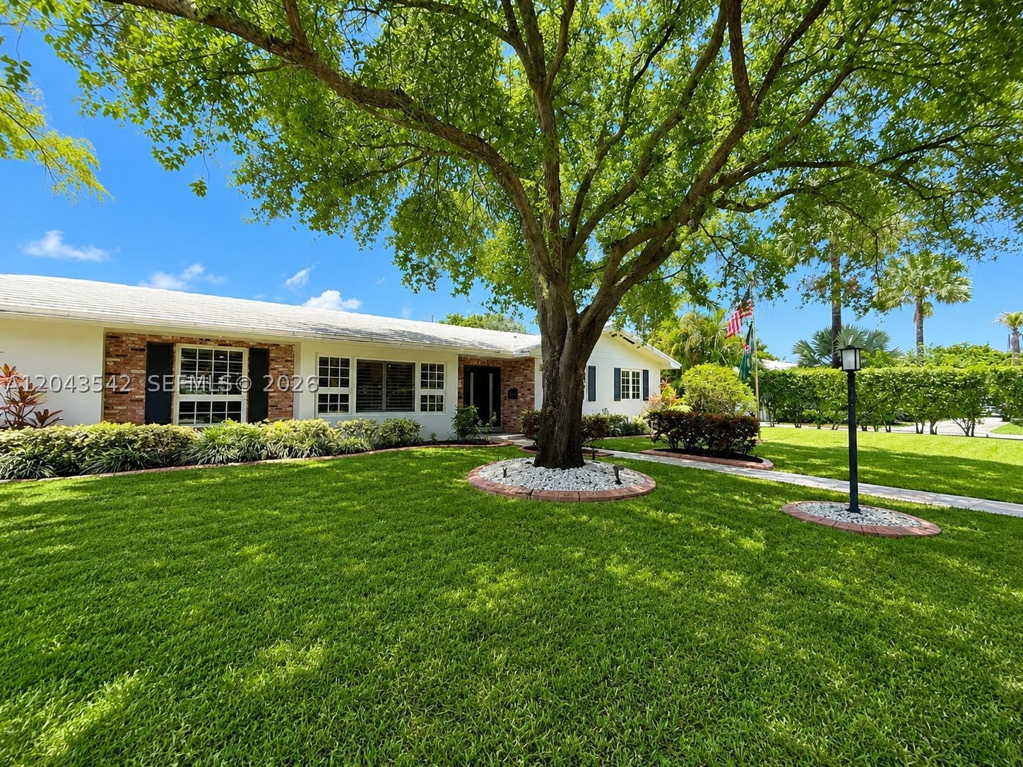 8481 SW 144th St Palmetto Bay, FL 33158