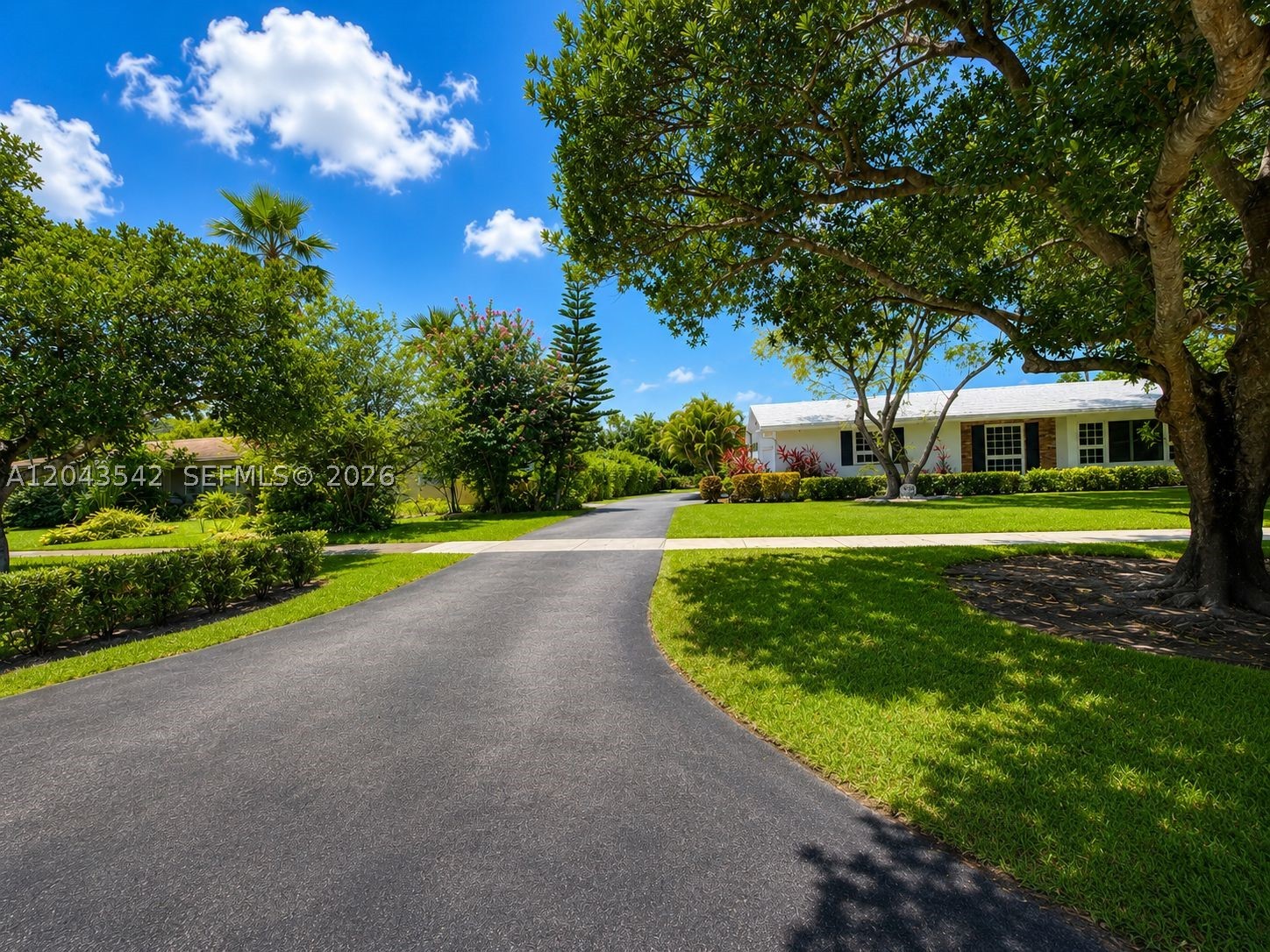 8481 SW 144th St Palmetto Bay, FL 33158