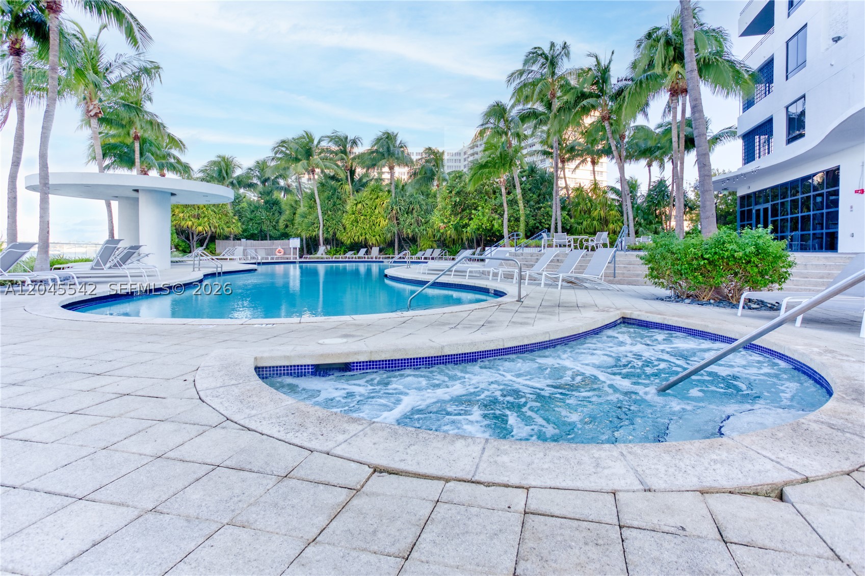 image The Waverly at South Beach15