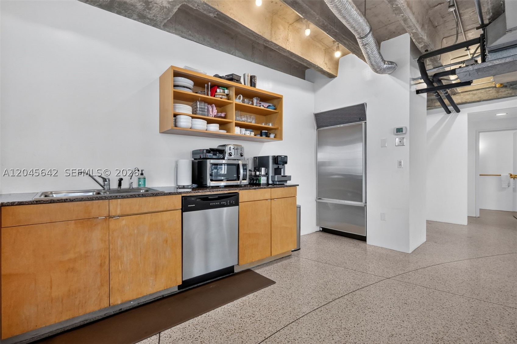 5255 Collins Ave #12E Miami Beach, FL 33140