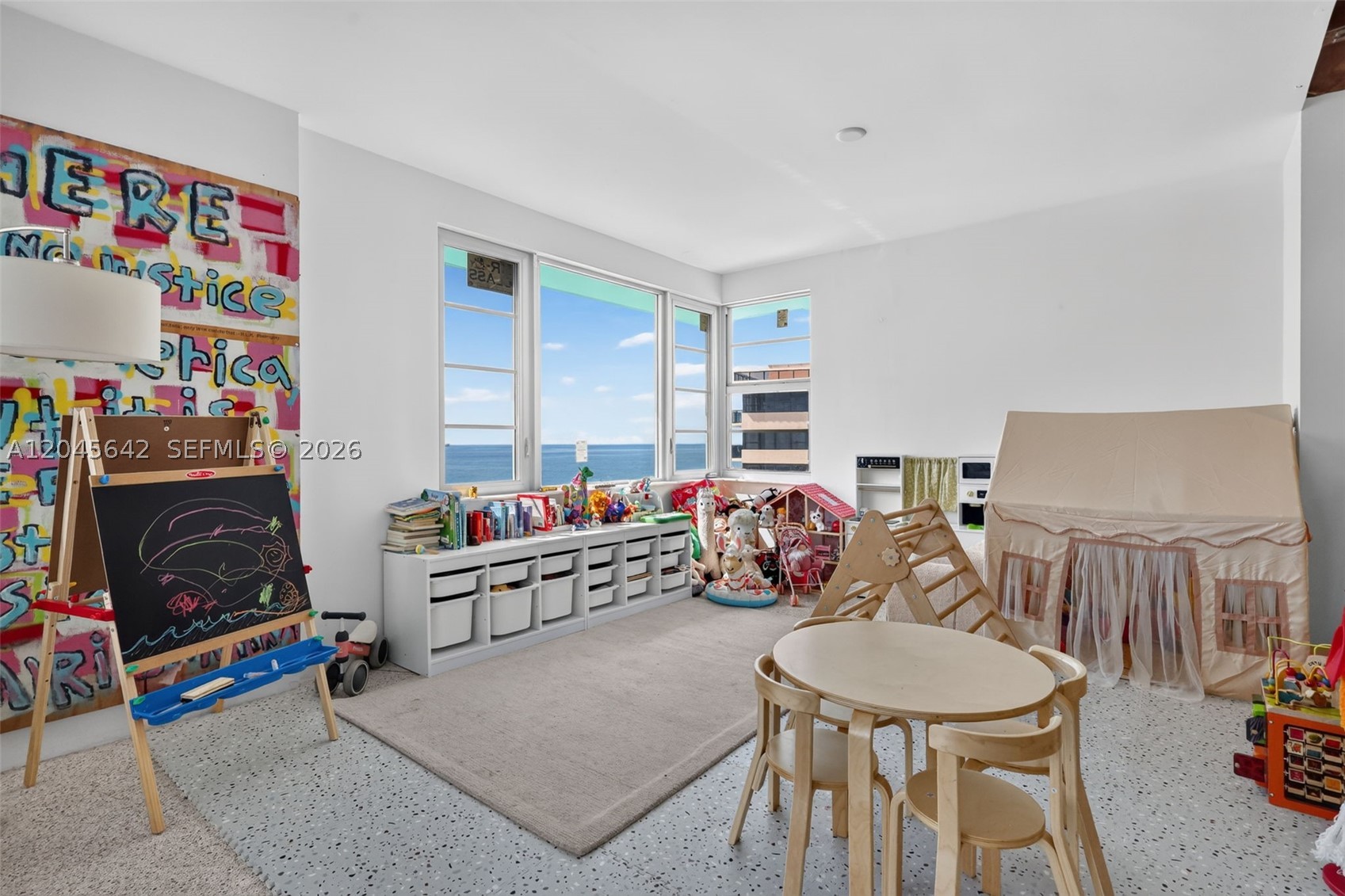 5255 Collins Ave #12E Miami Beach, FL 33140