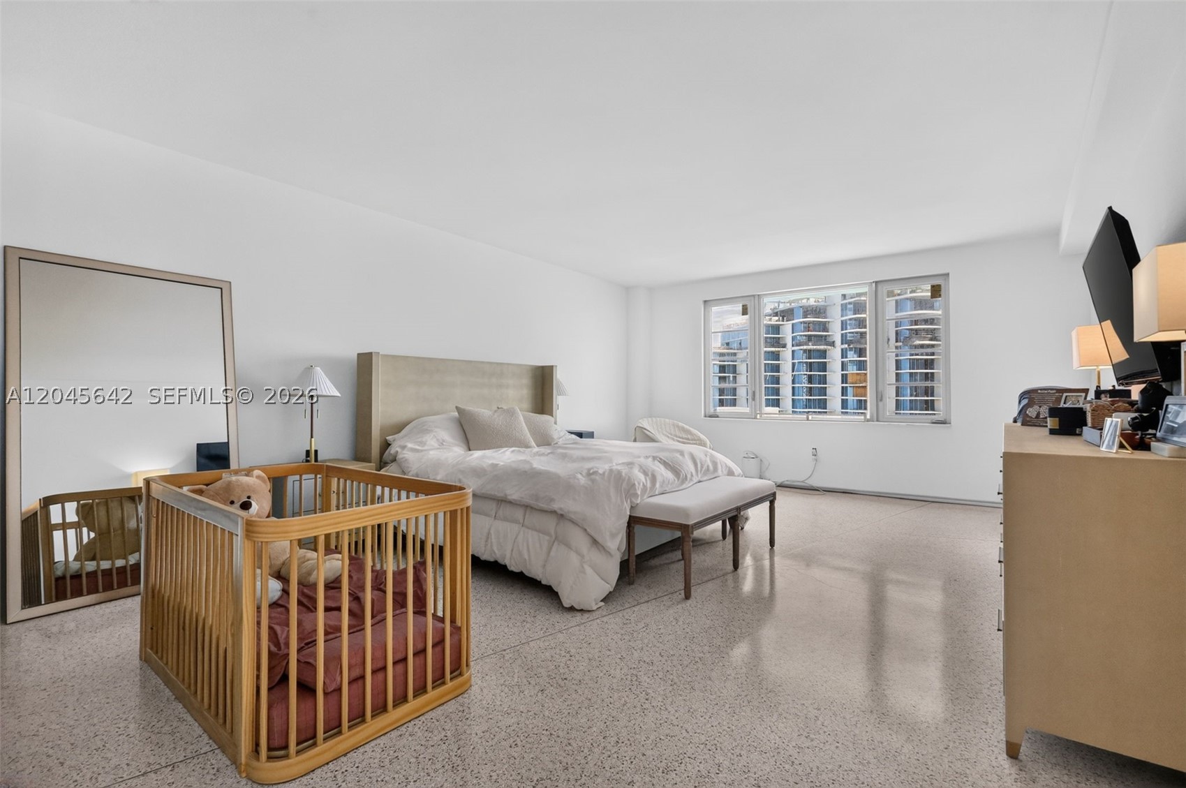 5255 Collins Ave #12E Miami Beach, FL 33140