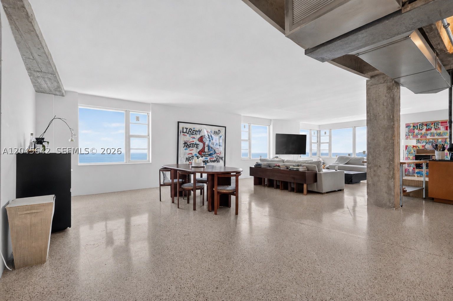 5255 Collins Ave #12E Miami Beach, FL 33140