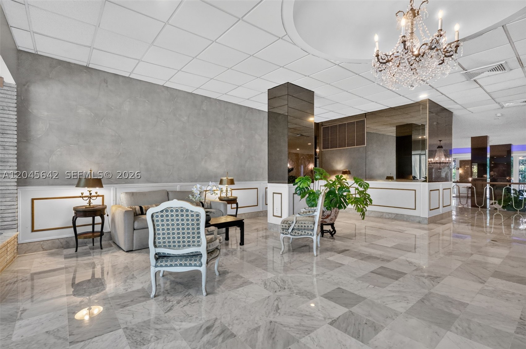 5255 Collins Ave #12E Miami Beach, FL 33140