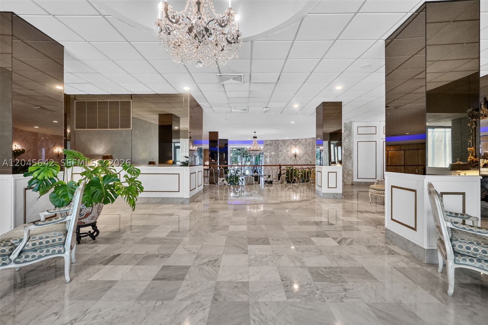 5255 Collins Ave #12E Miami Beach, FL 33140