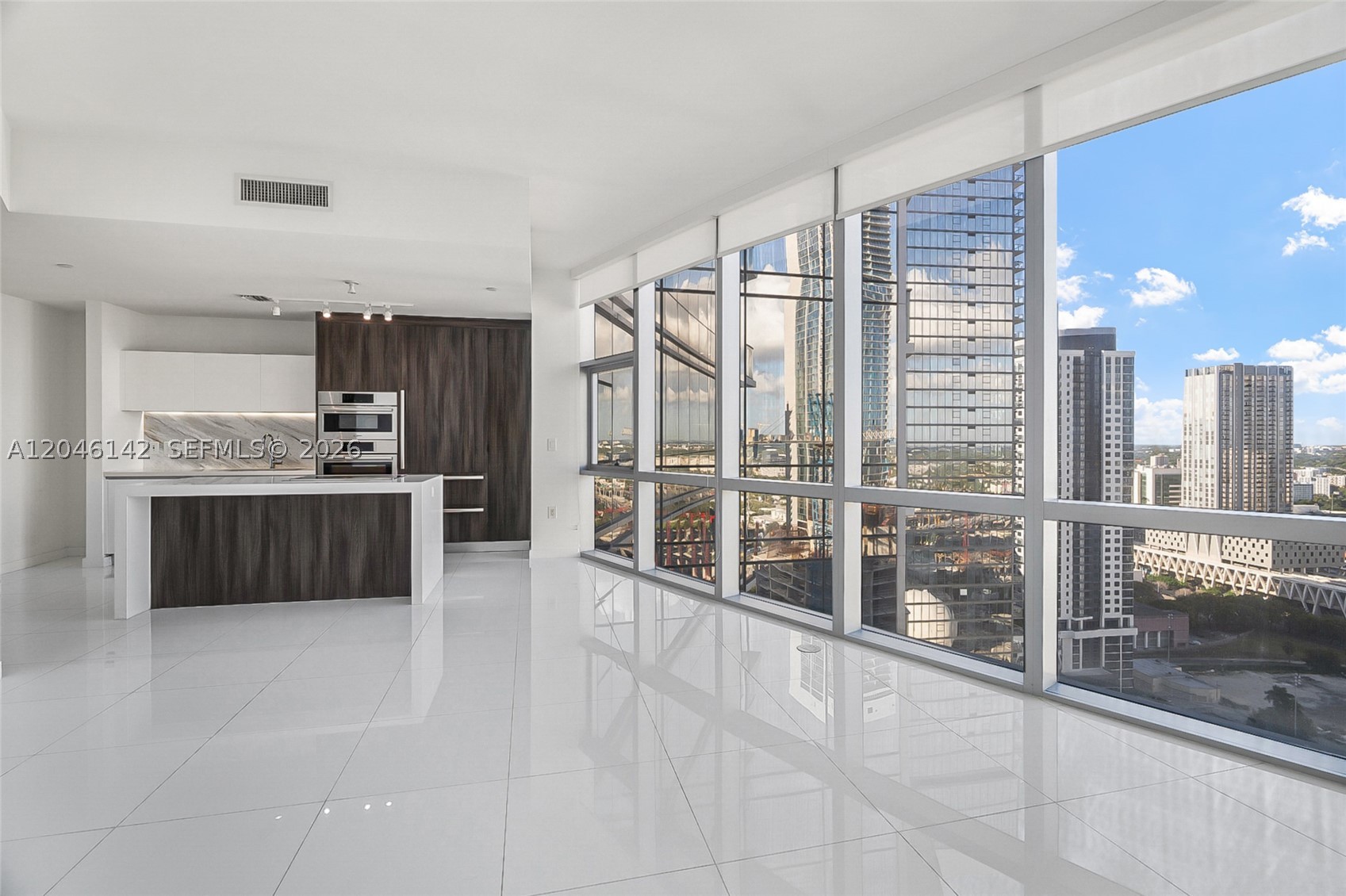 image Paramount Miami Worldcenter21