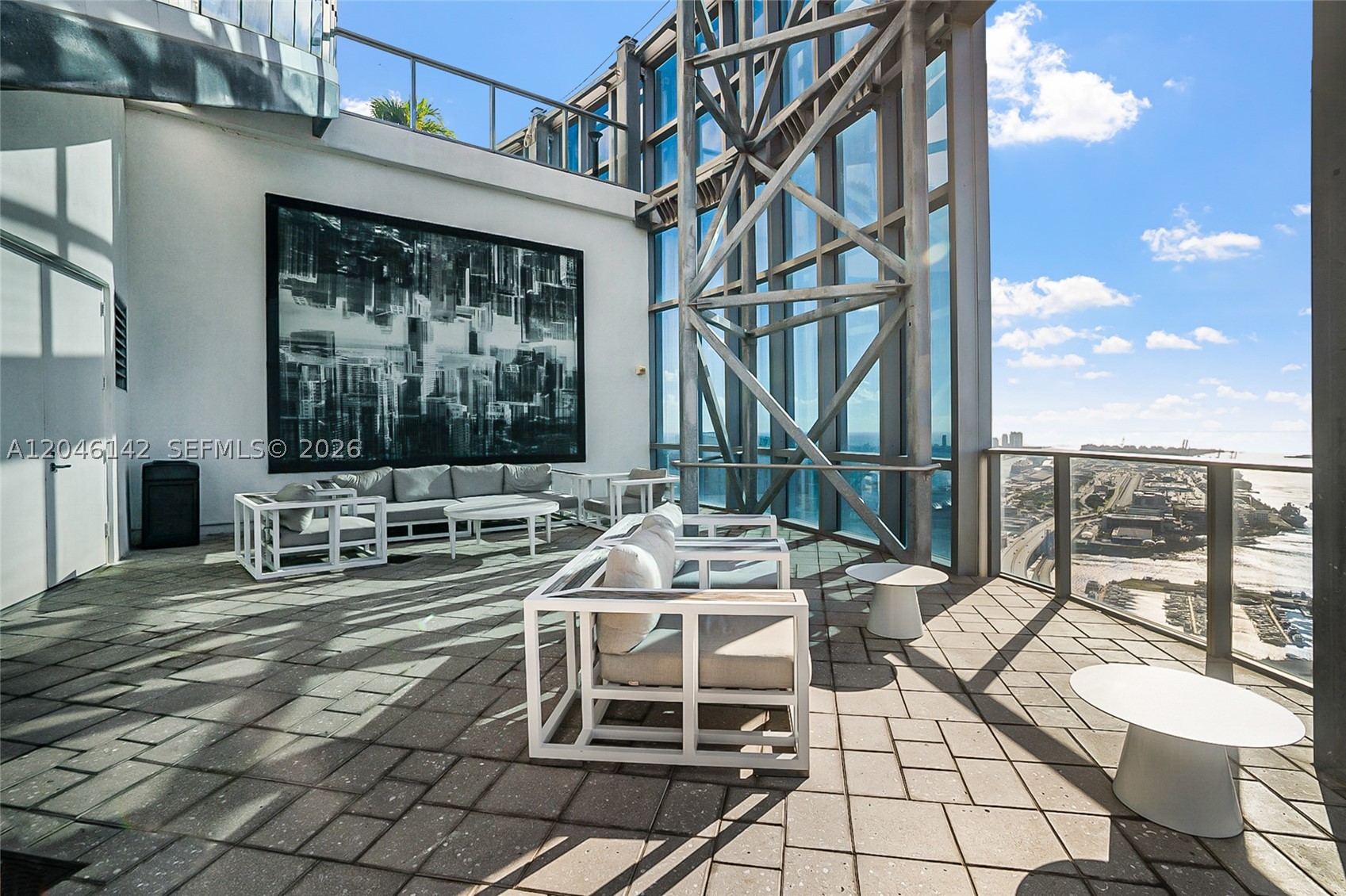 image Paramount Miami Worldcenter30