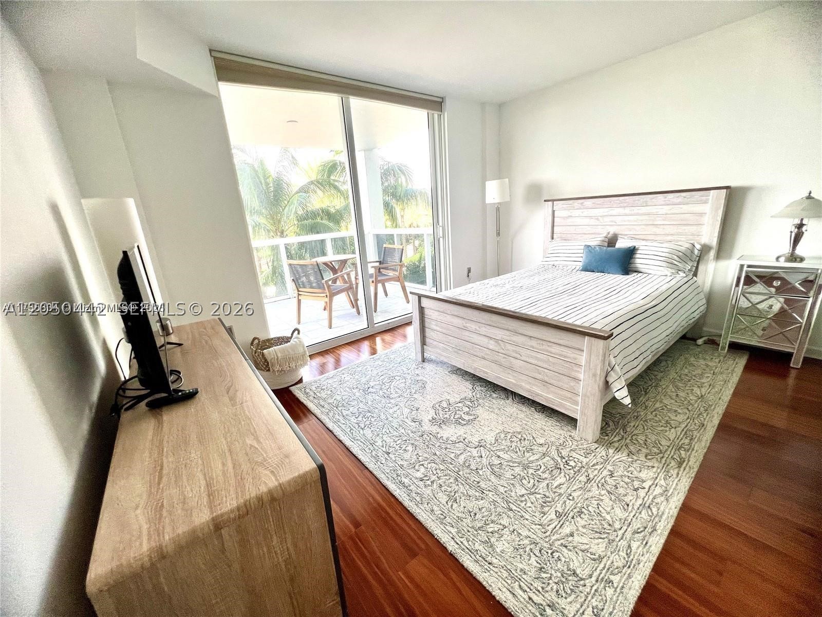 image Harbour House21