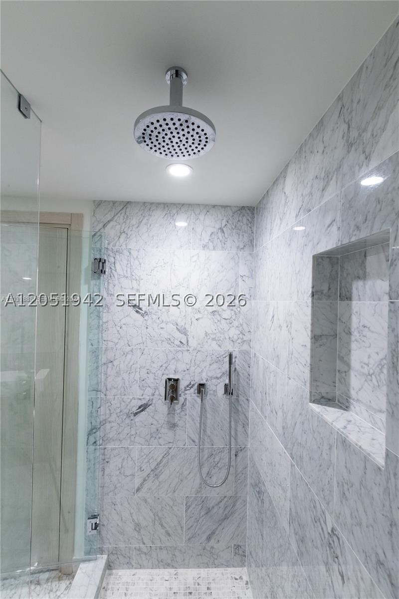 image Brickell Flatiron12