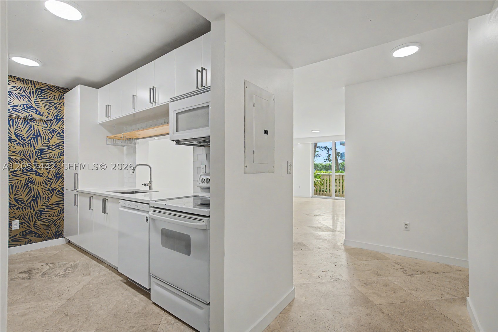 8888 Collins Ave #115 Surfside, FL 33154