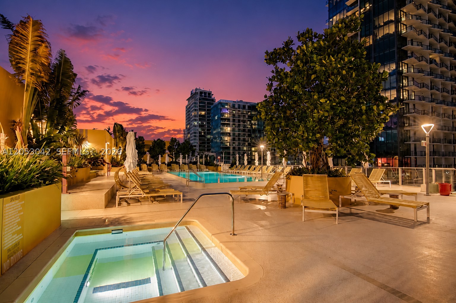 90 NE 32th St #613 Miami, FL 33137