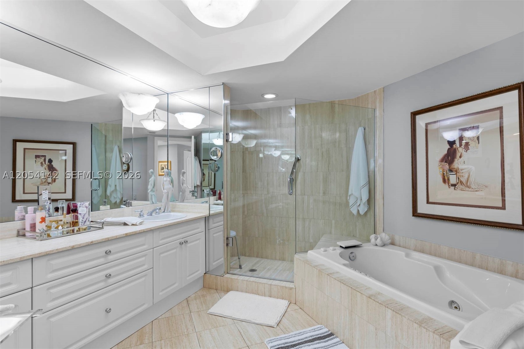 21205 Yacht Clb Dr #2403 Aventura, FL 33180