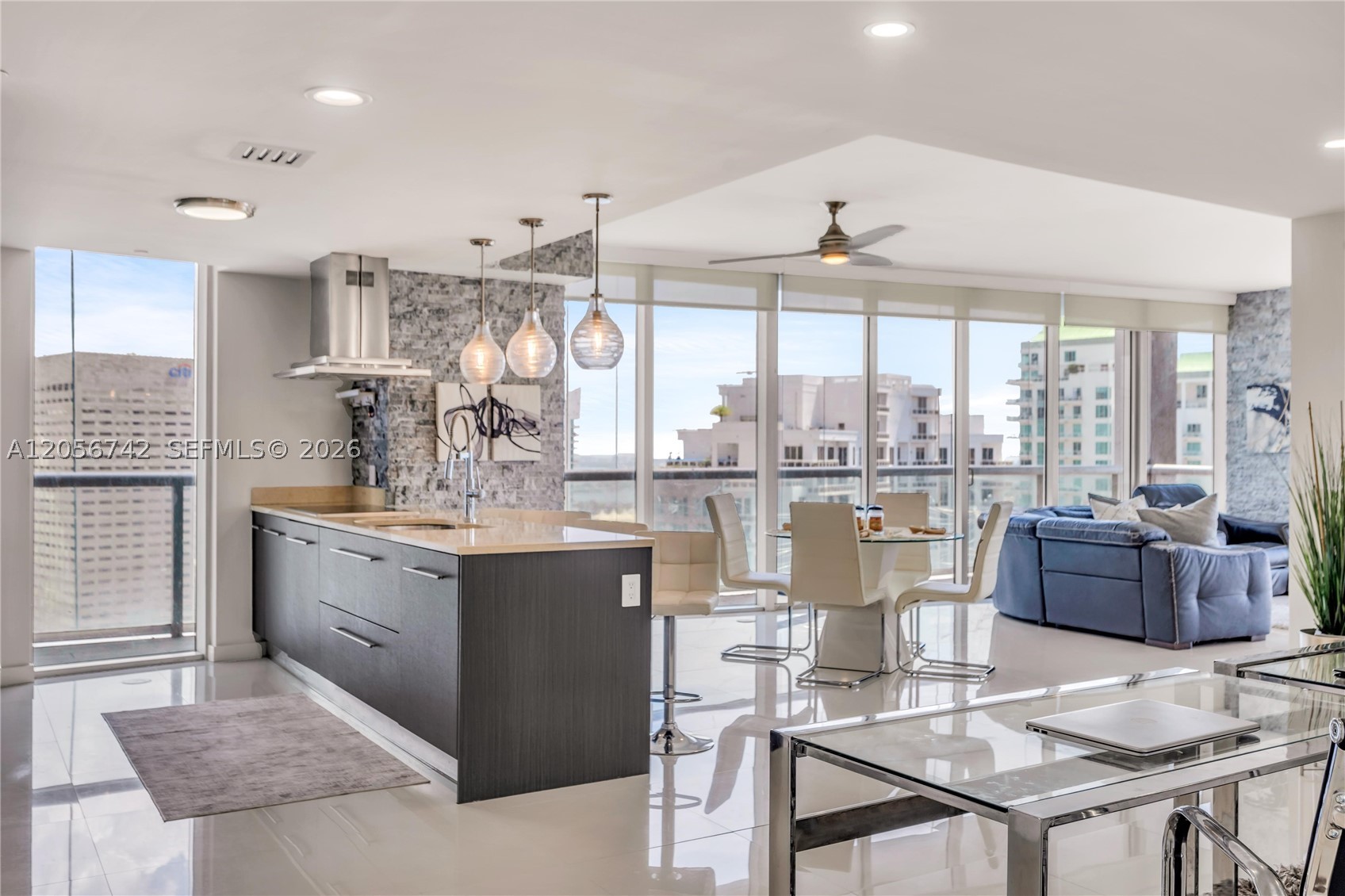image Icon Brickell II14