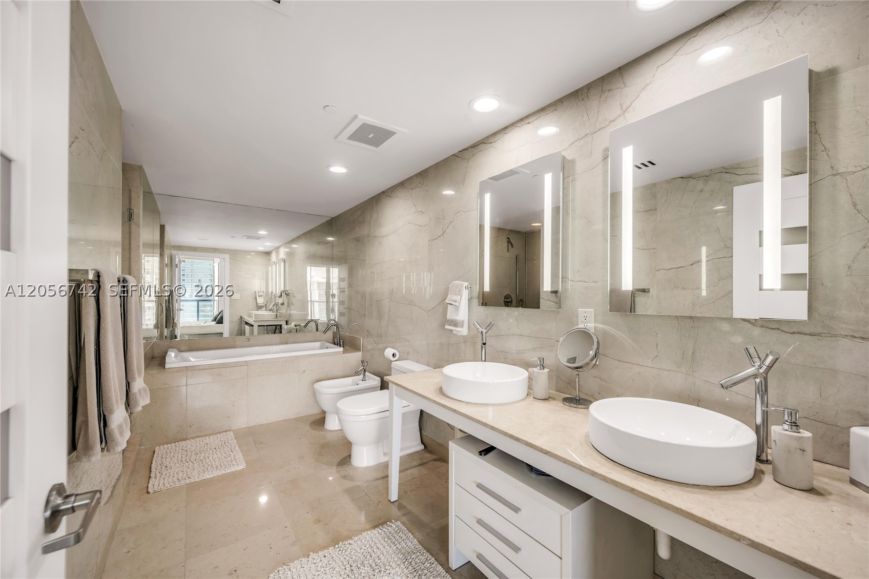 image Icon Brickell II19