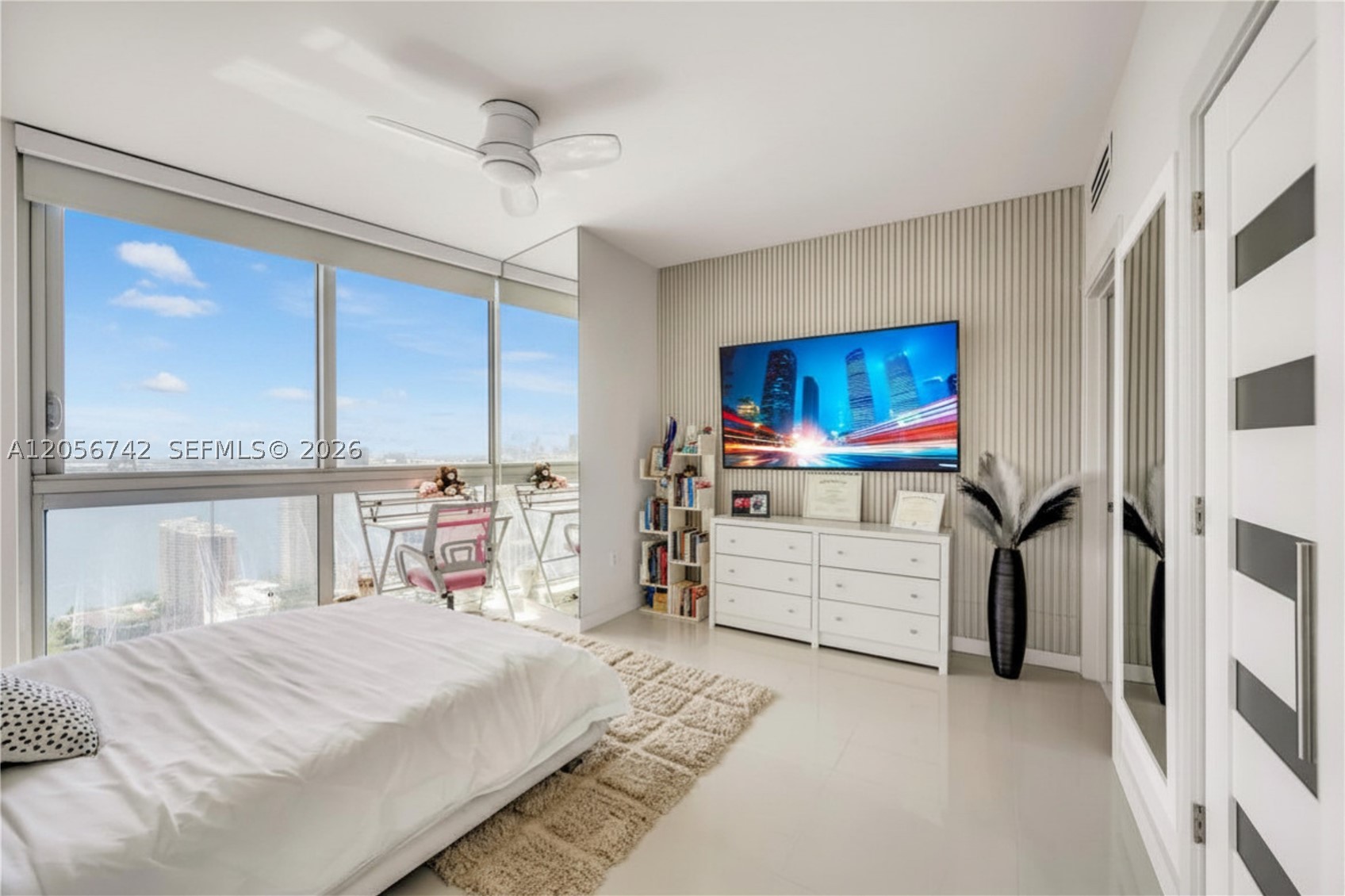 image Icon Brickell II22
