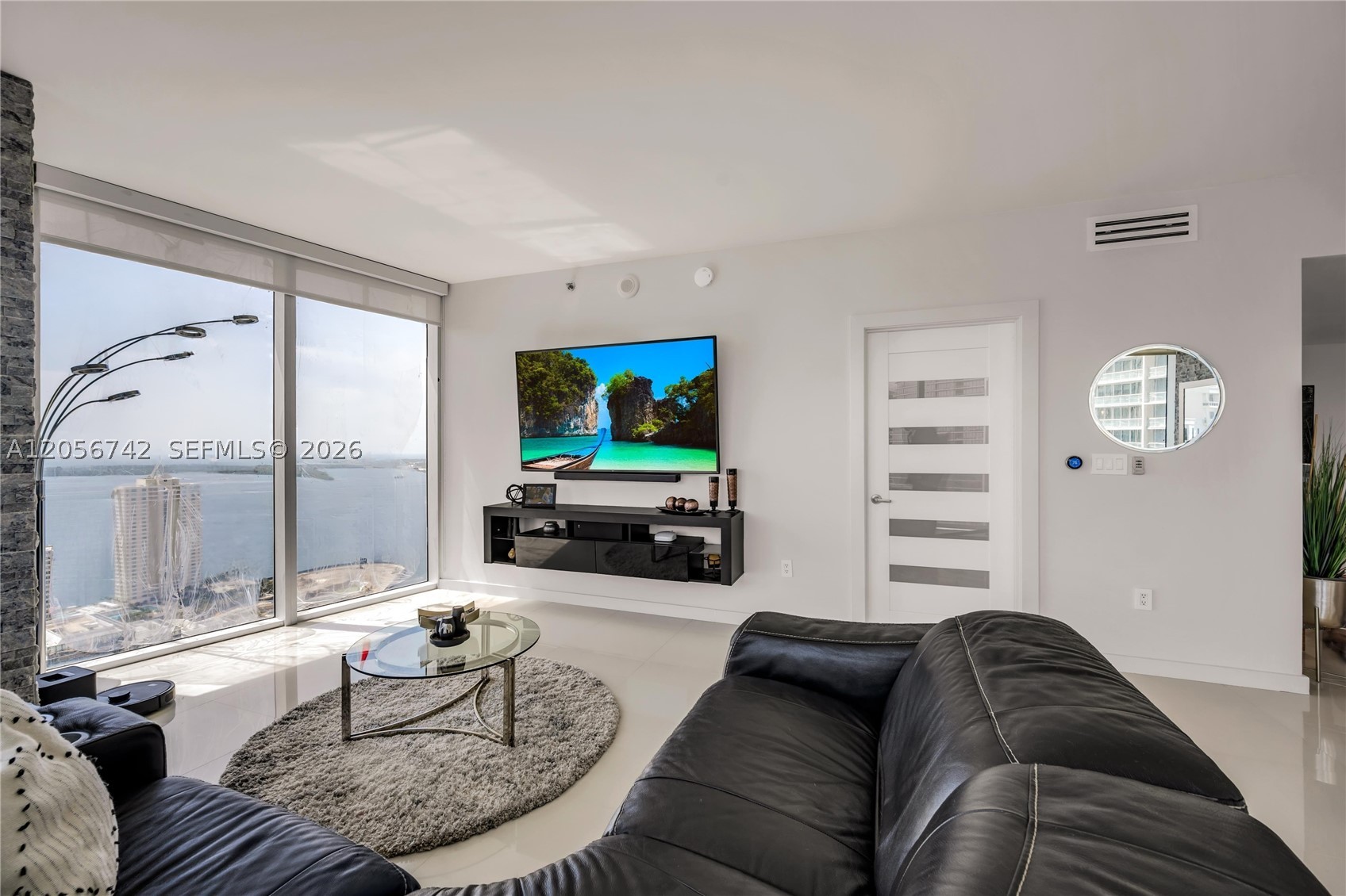 image Icon Brickell II4