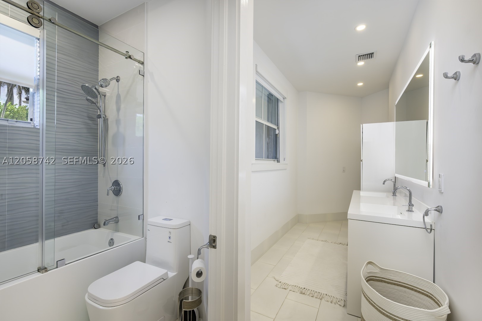 8425 SW 138th St Palmetto Bay, FL 33158