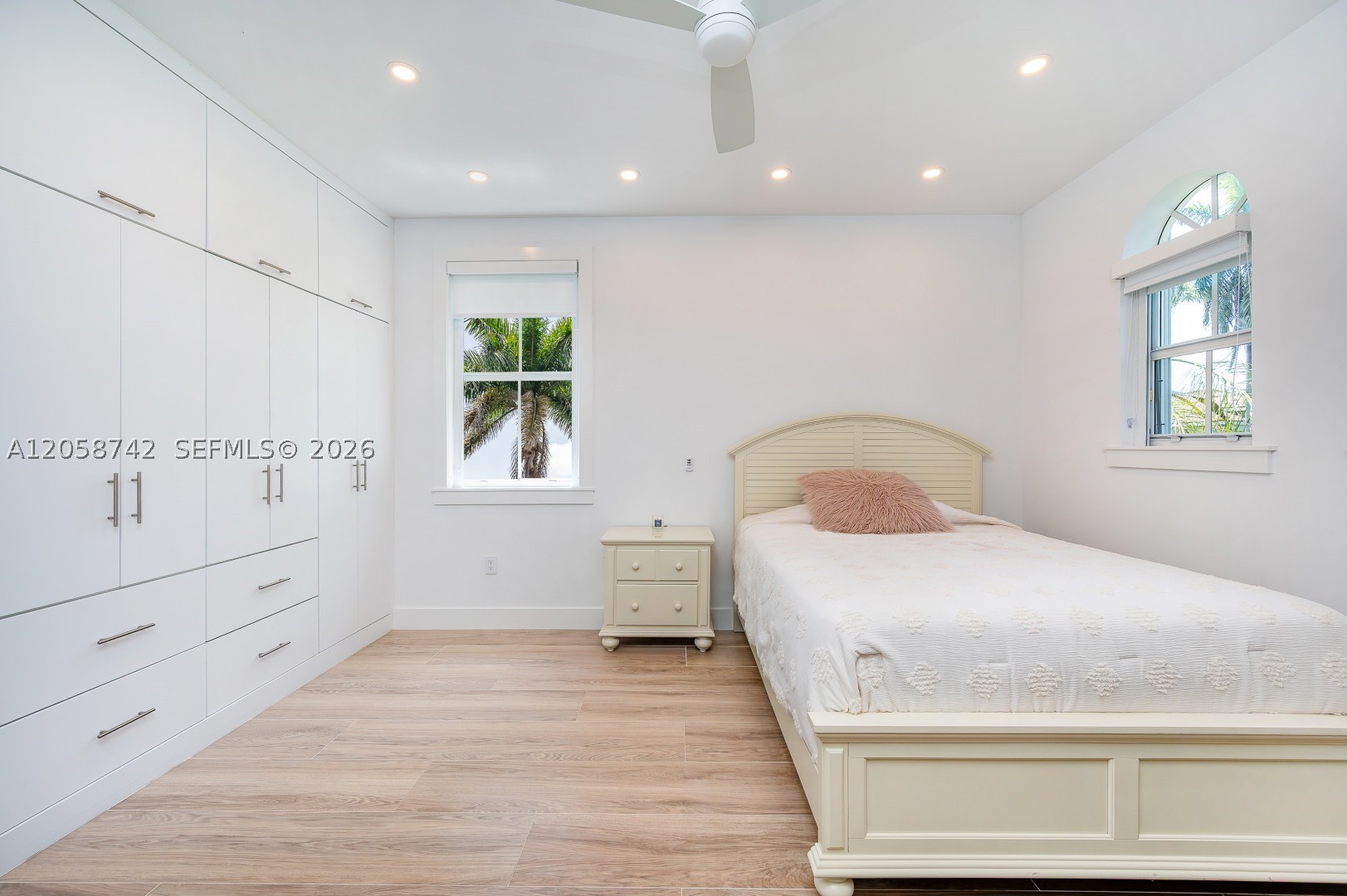 8425 SW 138th St Palmetto Bay, FL 33158