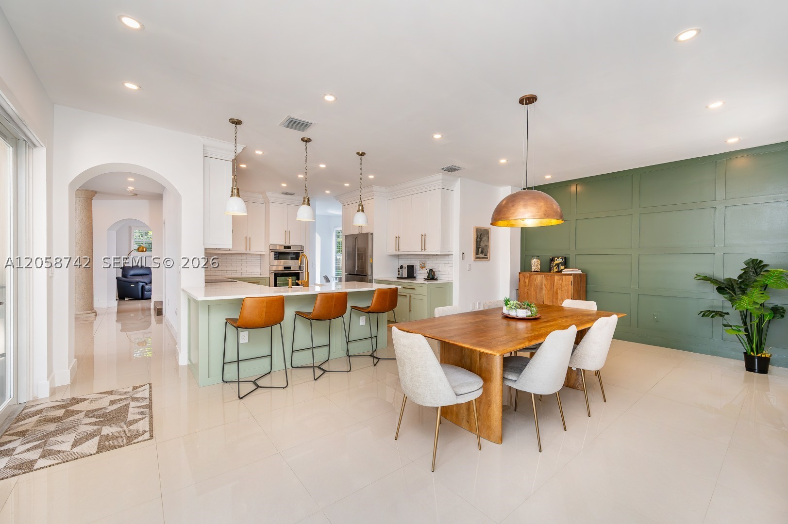 8425 SW 138th St Palmetto Bay, FL 33158