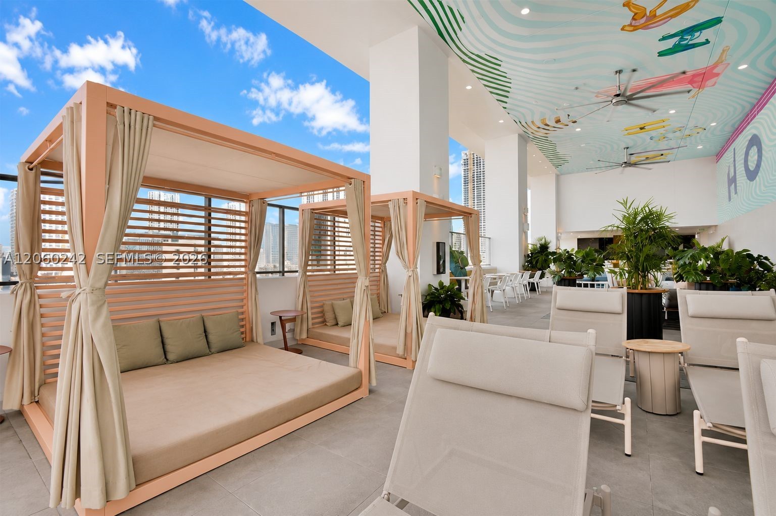 image Yotelpad Miami20