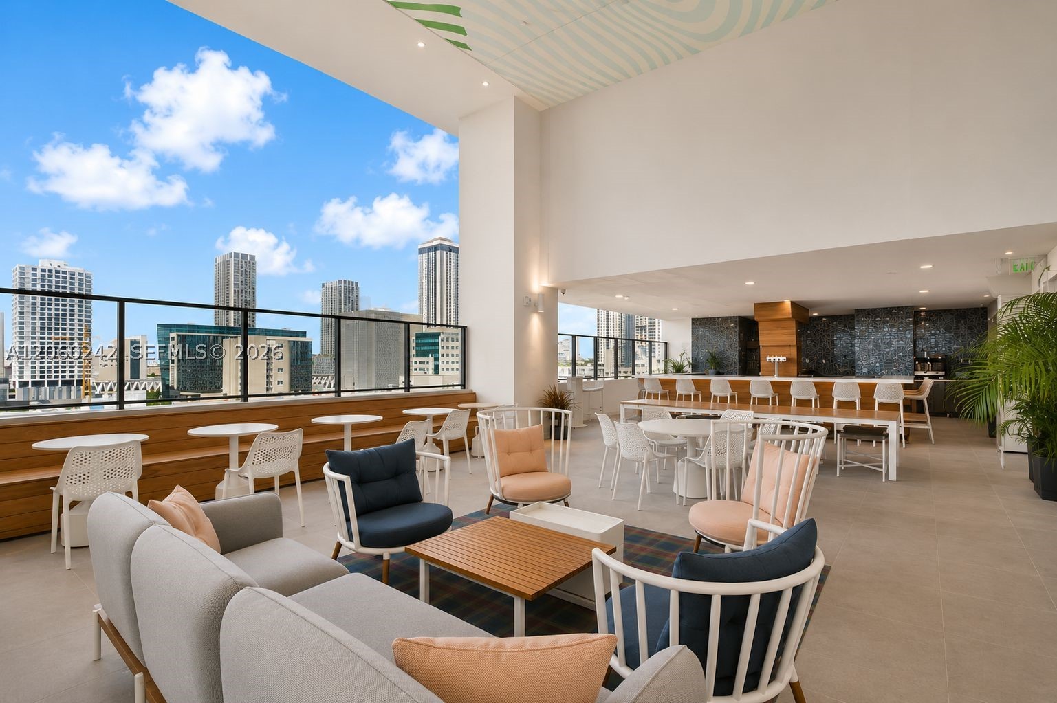 image Yotelpad Miami21