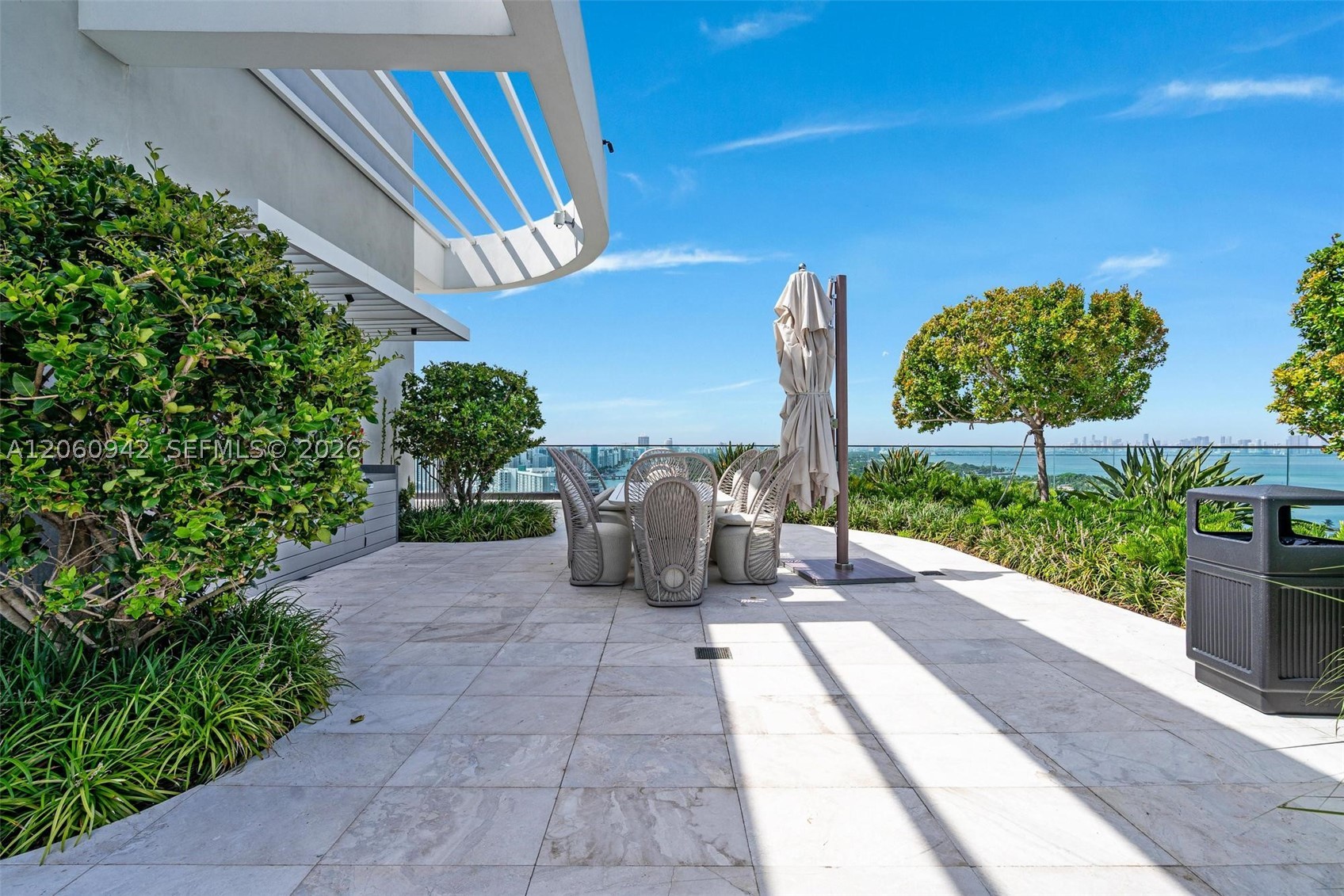 580 72nd St #1410 Miami Beach, FL 33141