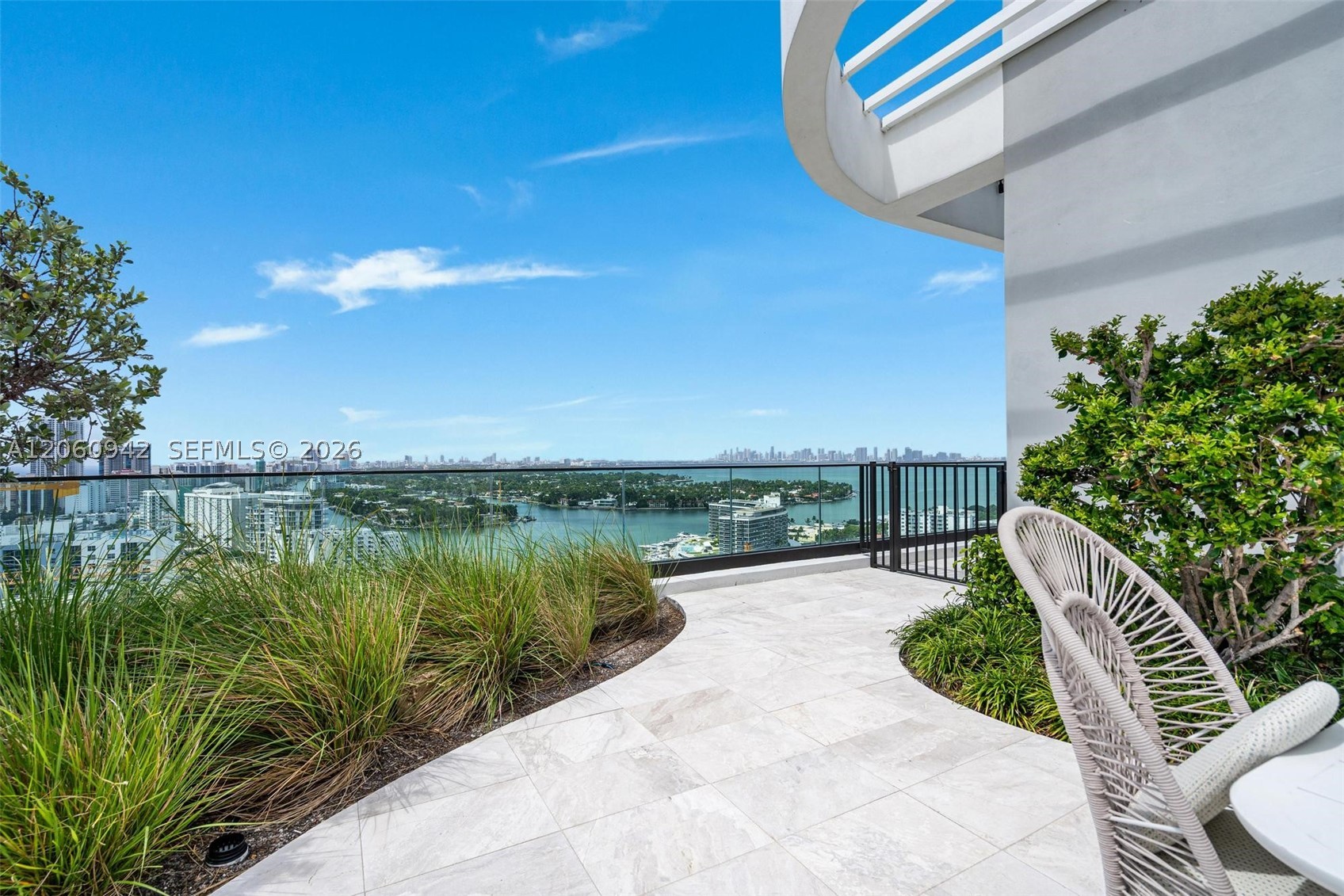580 72nd St #1410 Miami Beach, FL 33141