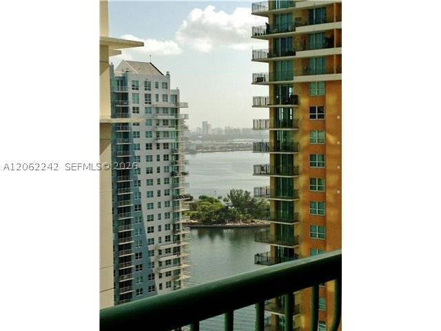 image The Club at Brickell Bay5