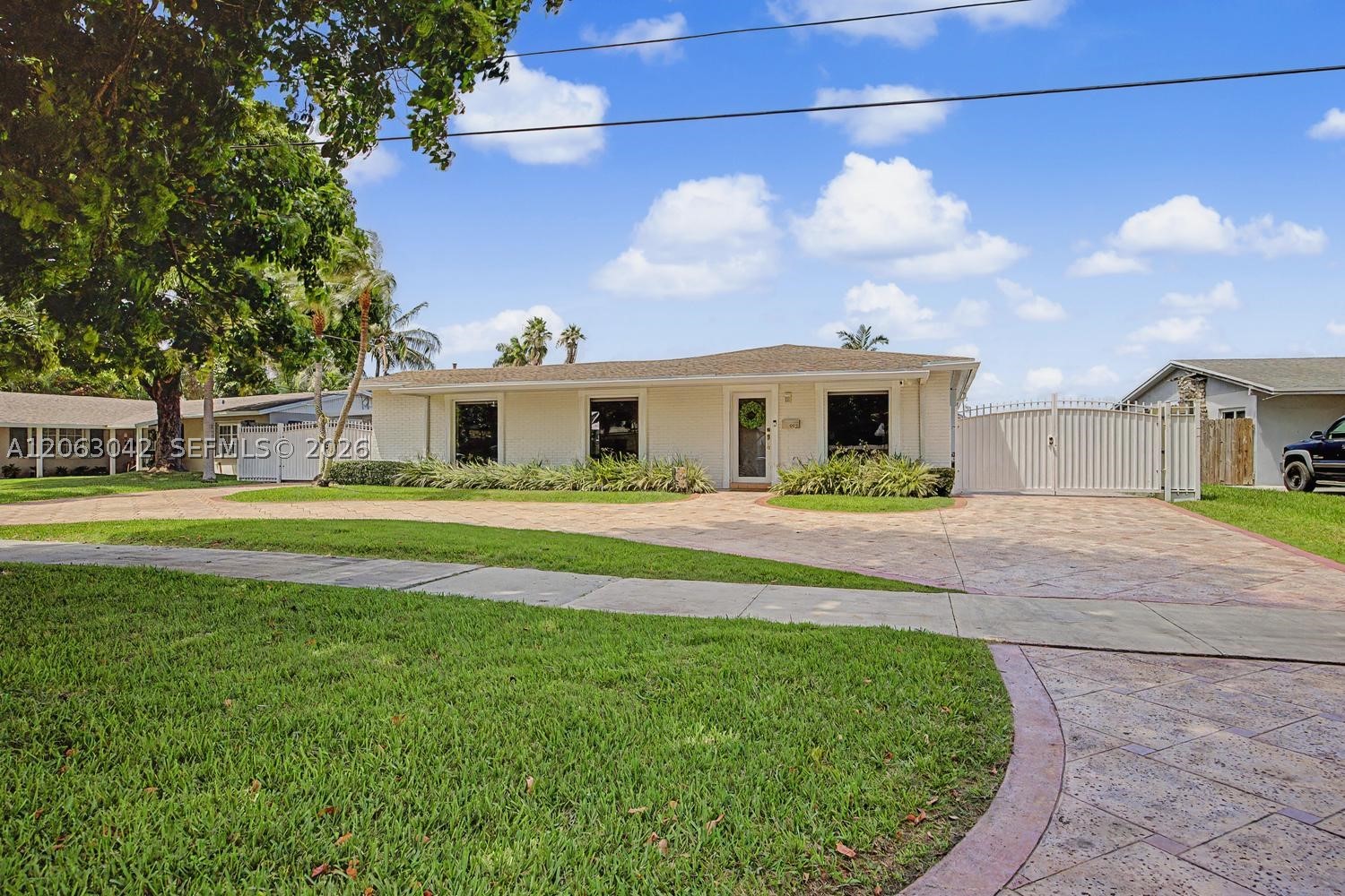 9921 SW 195th St